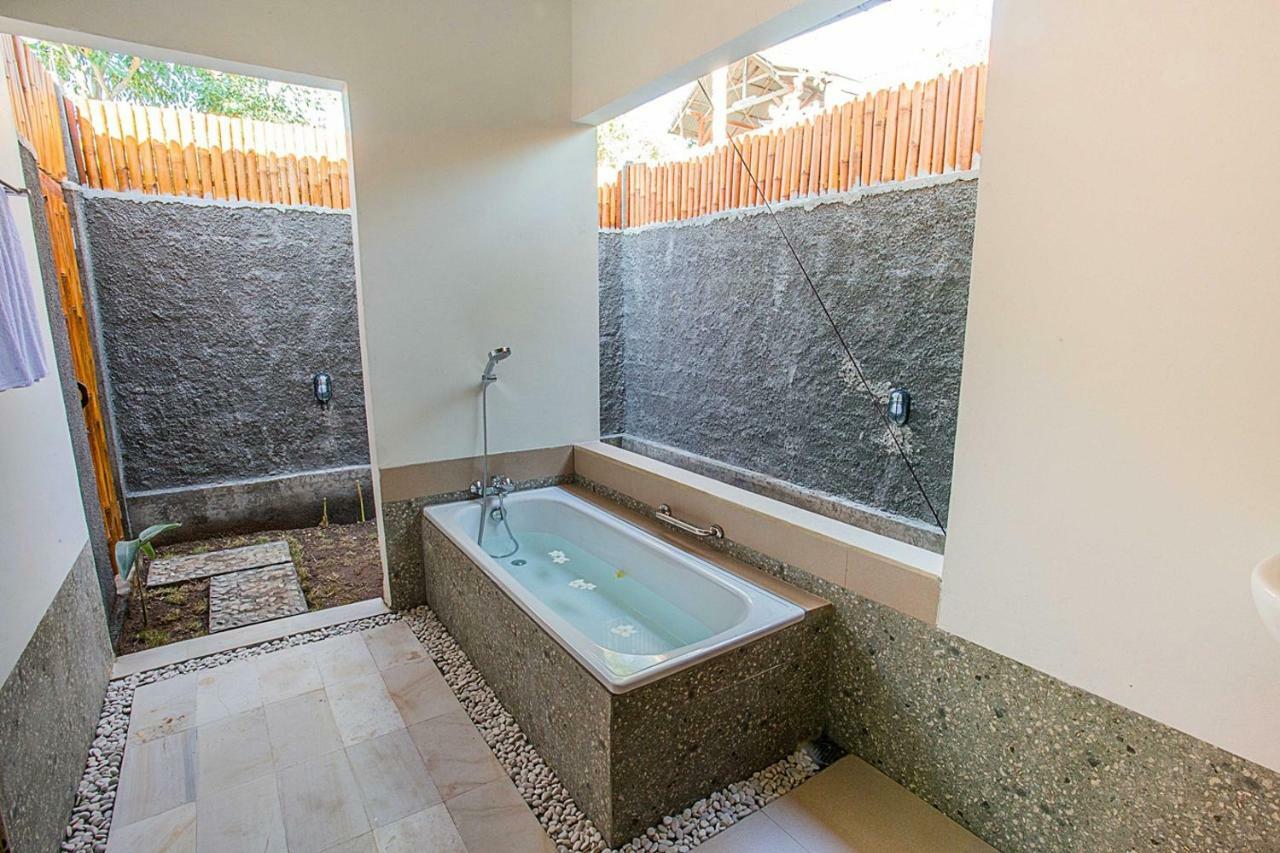 Ambengan Private Villas Toyapakeh Exterior foto